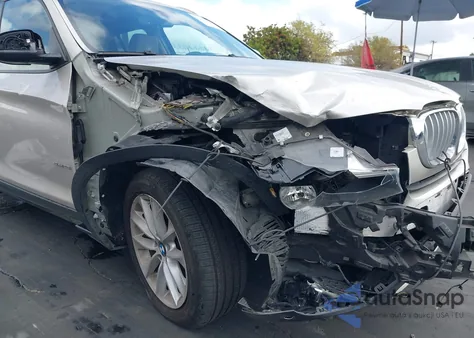 2017 BMW X3 Sdrive28I из США, поврежденный, VIN 5UXWZ7C30H0V90886